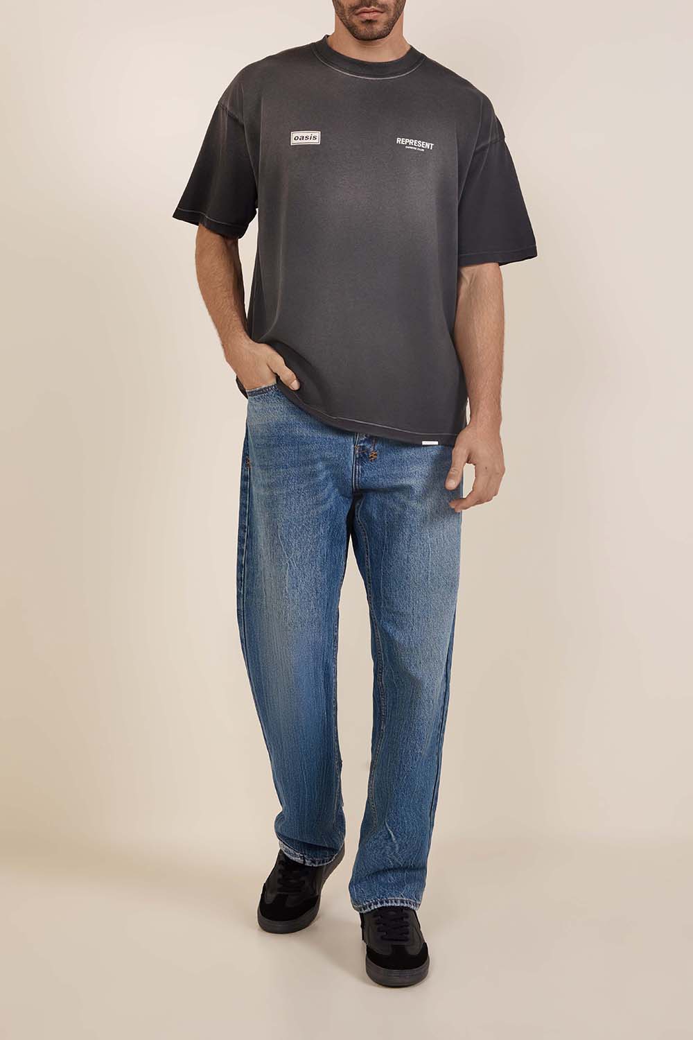 חולצת טי ריפרסנט x אואזיס